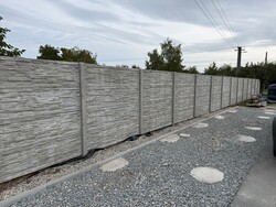 Betonov&eacute; ploty Akce Druztov&aacute;