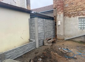 Tady ploty Mantov štípaný kámen 1